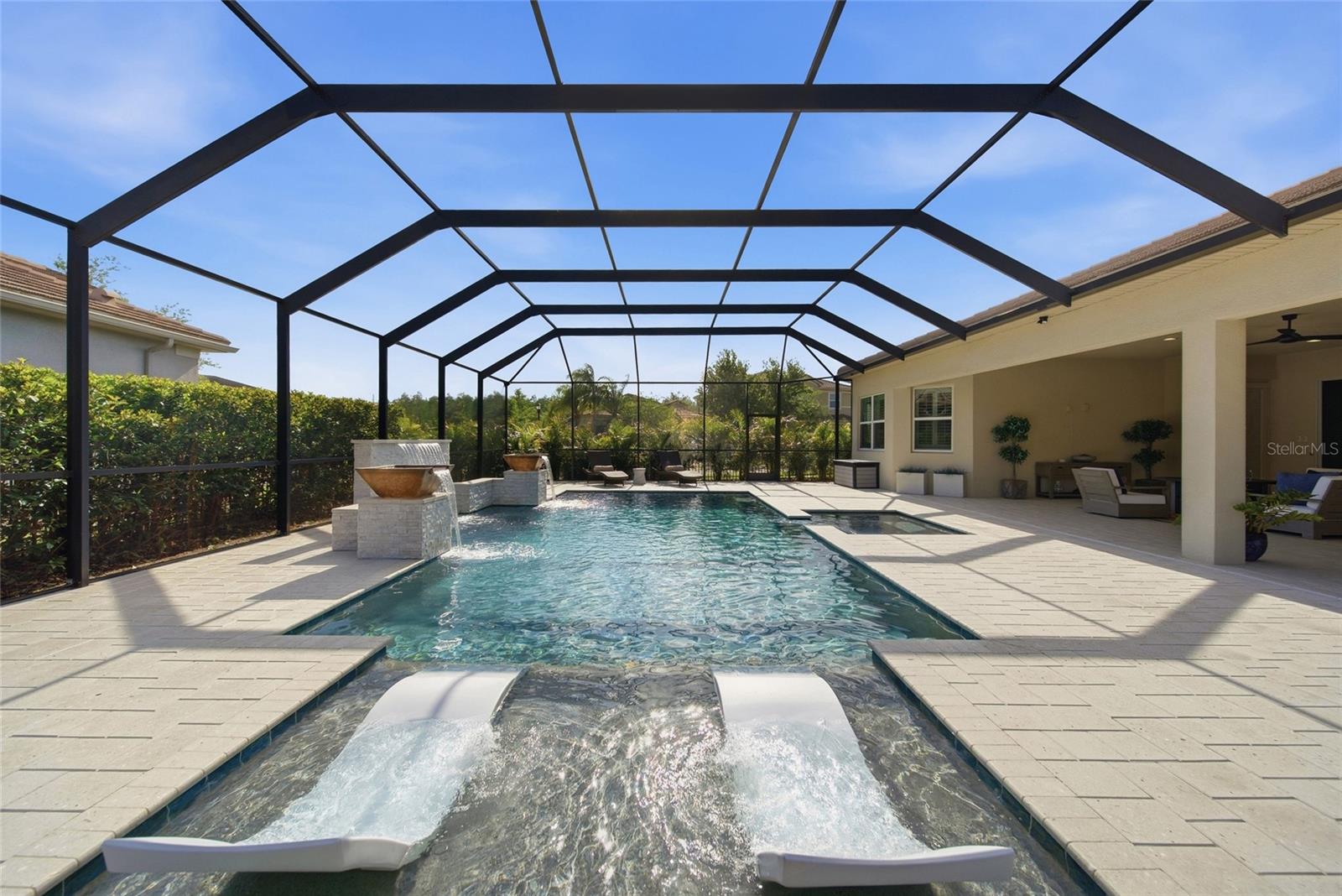 2420 COCO PALM CIR, WESLEY CHAPEL, FL, 33543