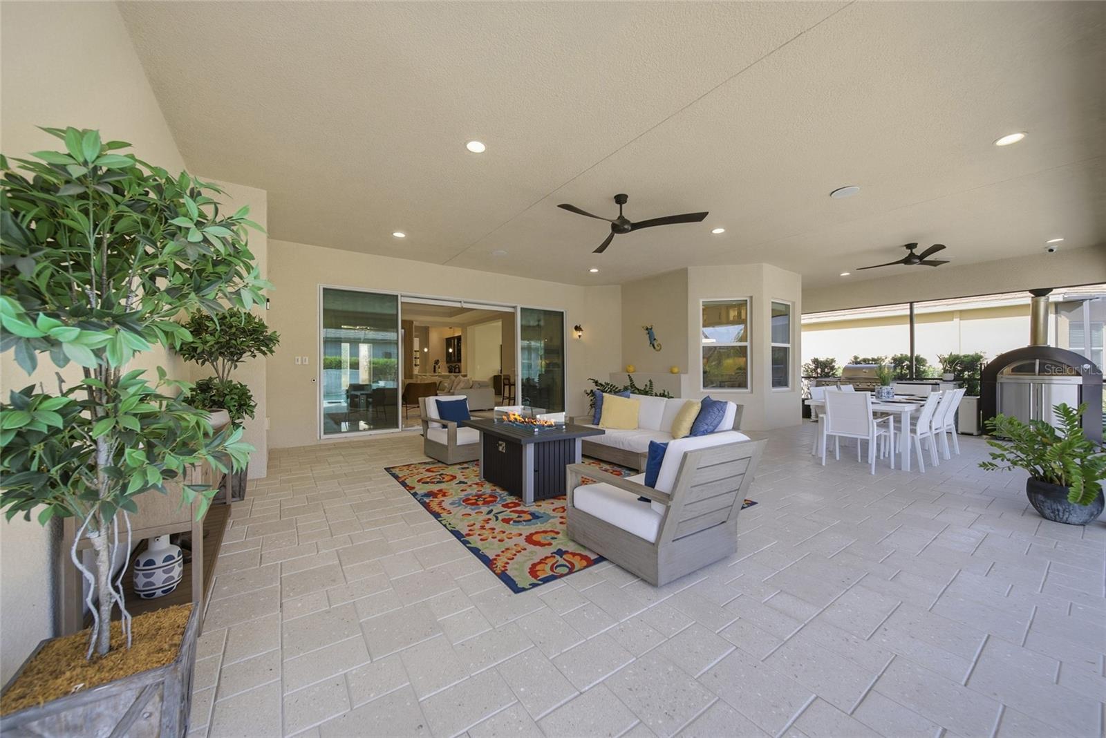 2420 COCO PALM CIR, WESLEY CHAPEL, FL, 33543