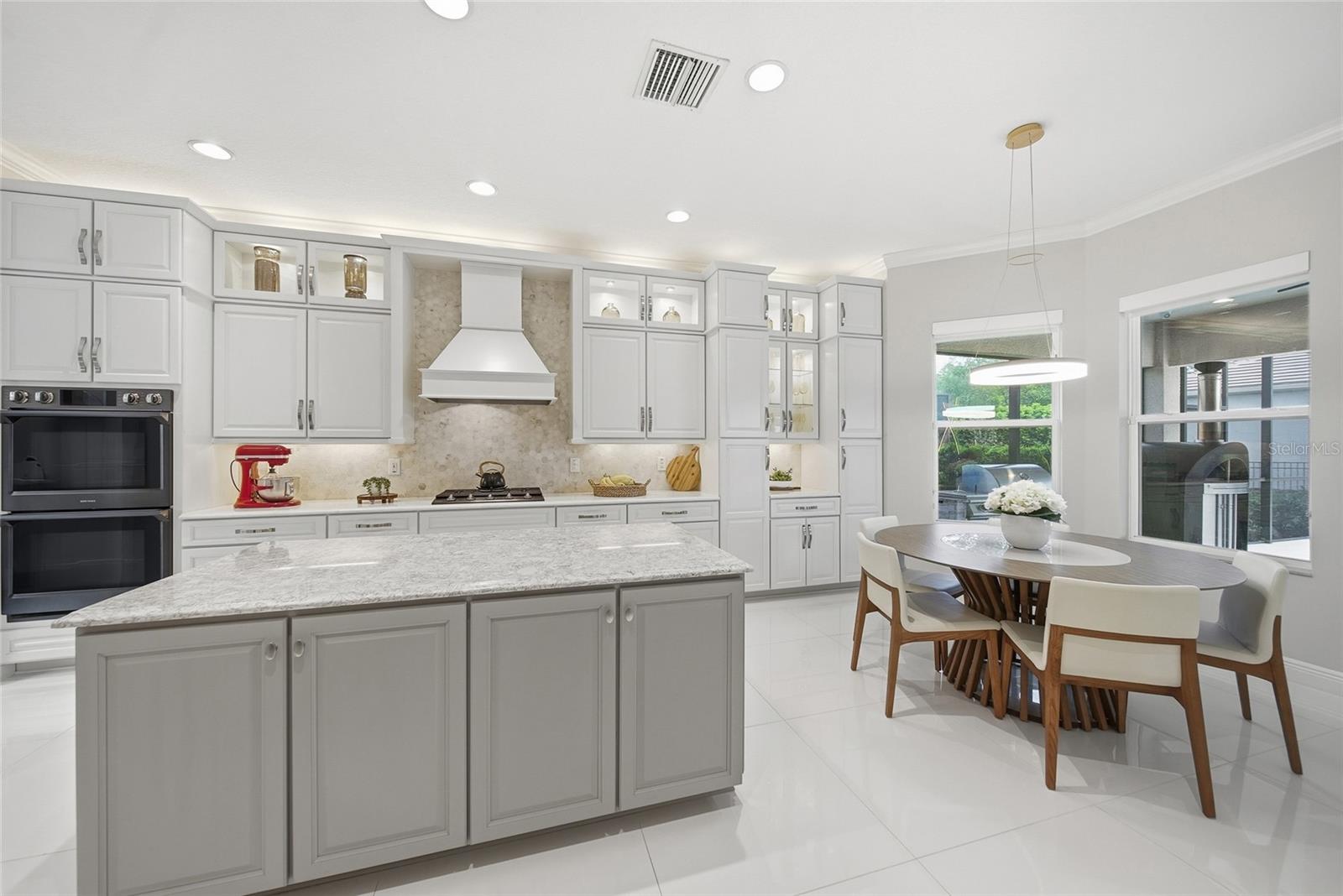 2420 COCO PALM CIR, WESLEY CHAPEL, FL, 33543