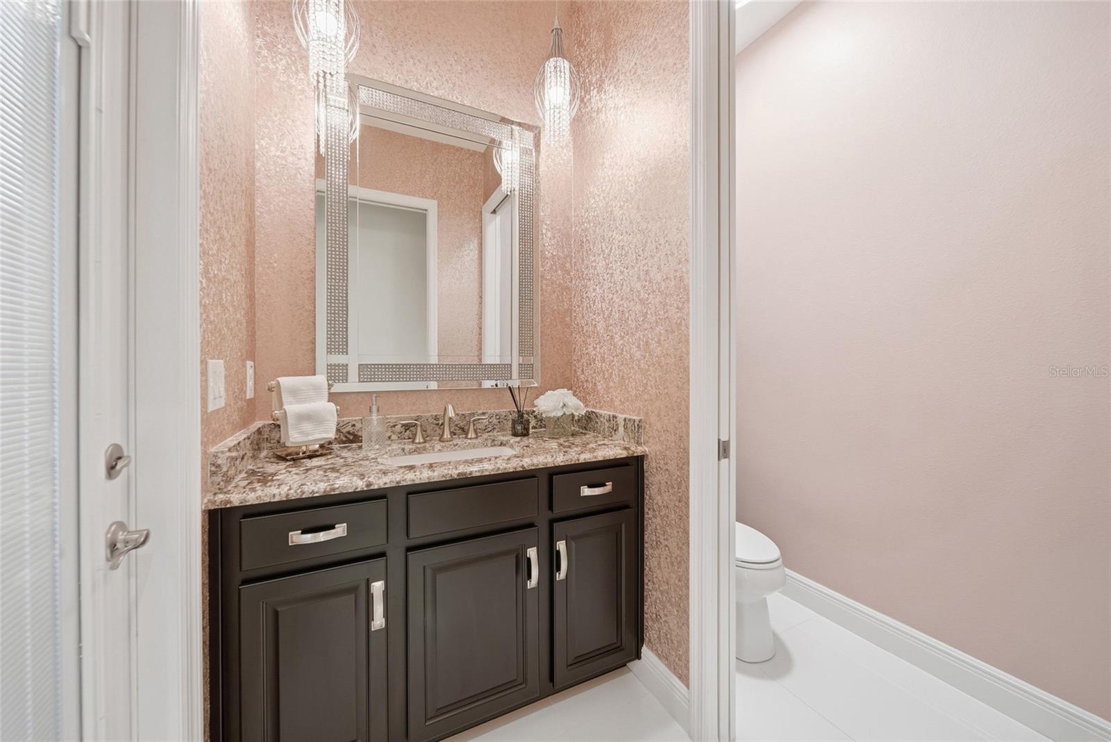 2420 COCO PALM CIR, WESLEY CHAPEL, FL, 33543