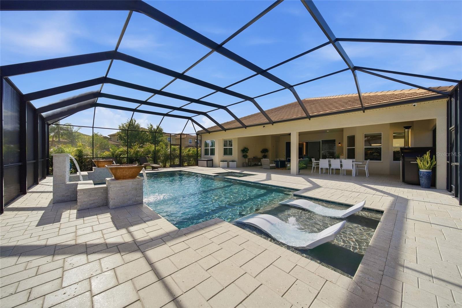 2420 COCO PALM CIR, WESLEY CHAPEL, FL, 33543