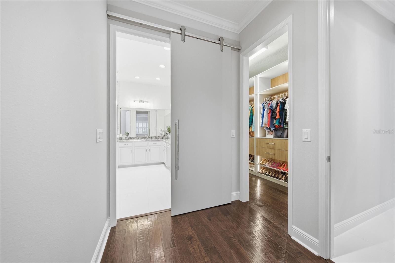 2420 COCO PALM CIR, WESLEY CHAPEL, FL, 33543