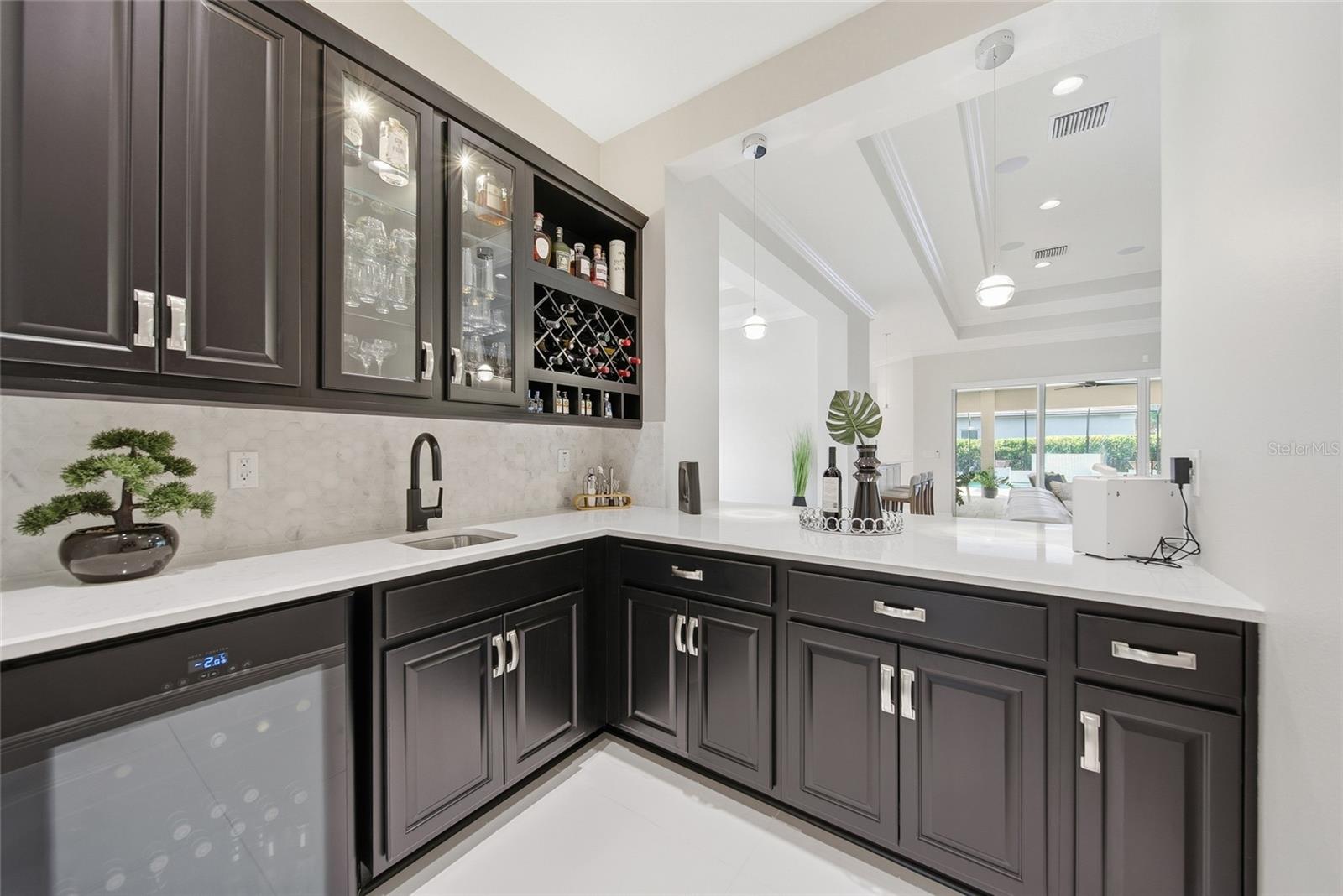 2420 COCO PALM CIR, WESLEY CHAPEL, FL, 33543