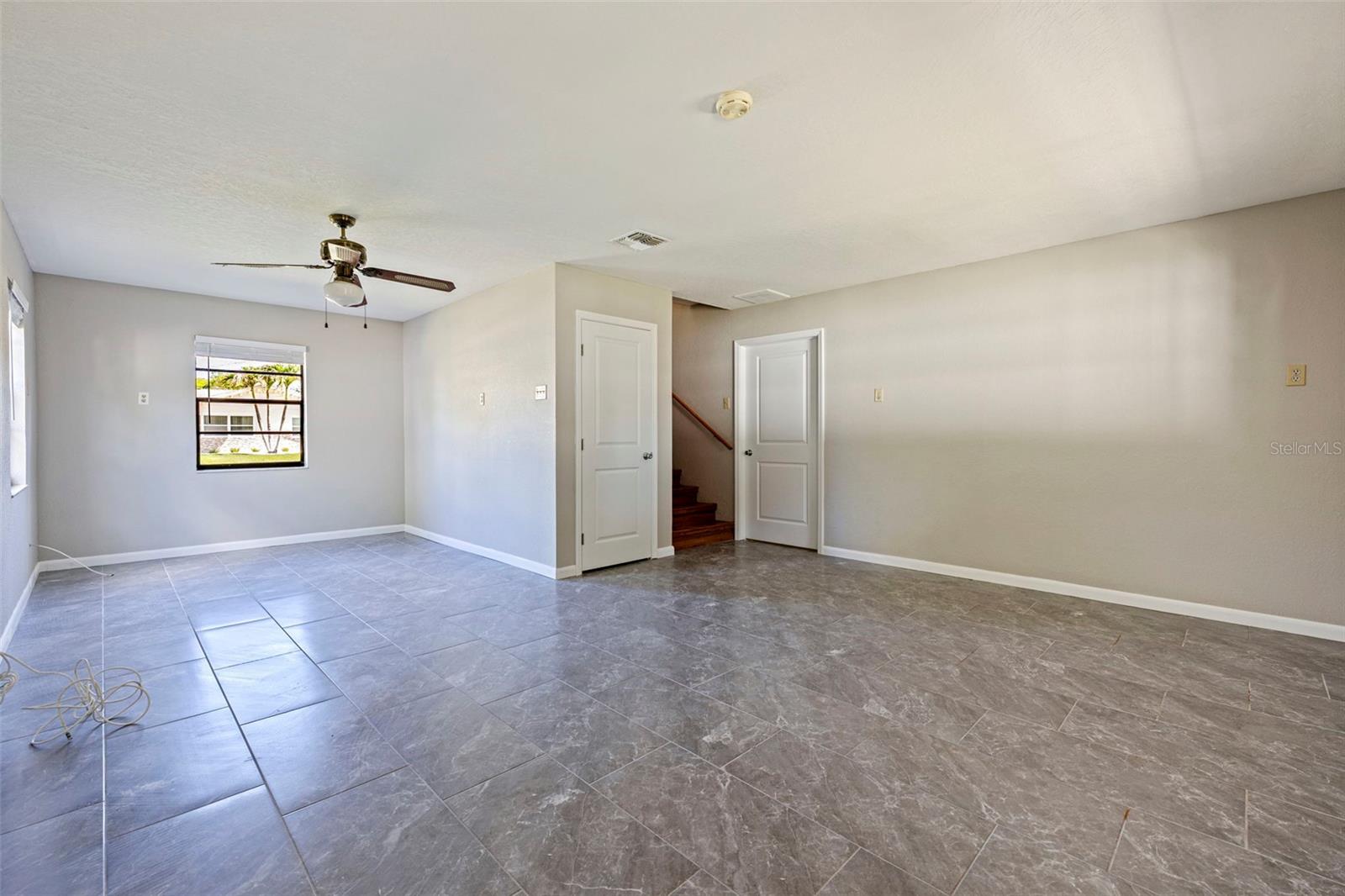 334 CROSSWINDS DR, PALM HARBOR, FL, 34683