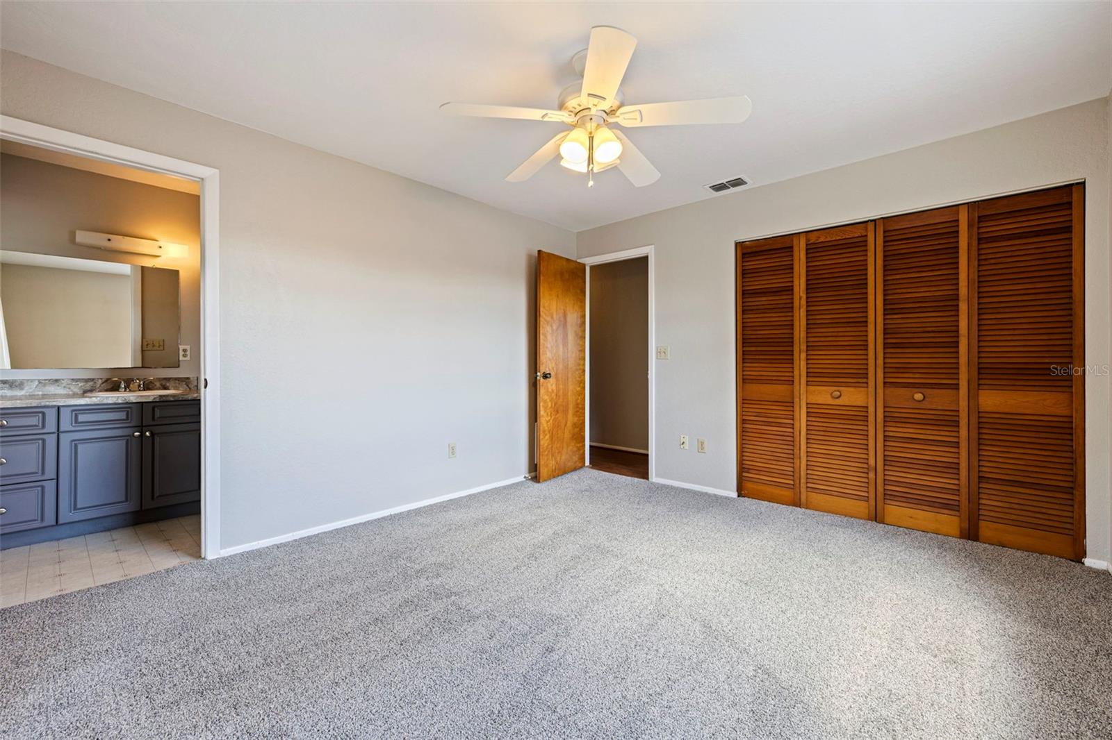 334 CROSSWINDS DR, PALM HARBOR, FL, 34683