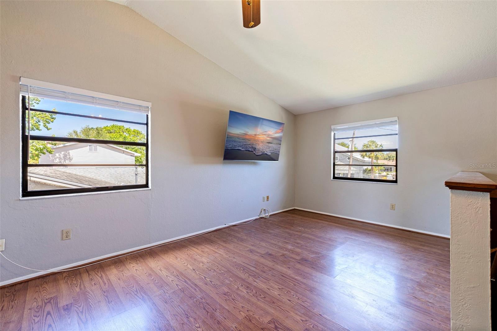 334 CROSSWINDS DR, PALM HARBOR, FL, 34683