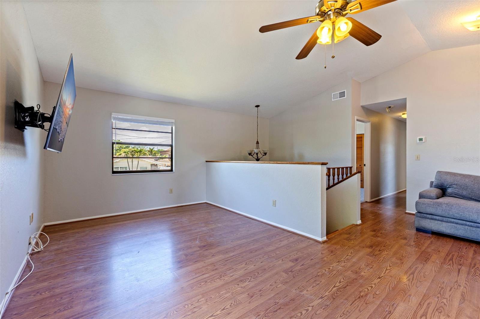 334 CROSSWINDS DR, PALM HARBOR, FL, 34683