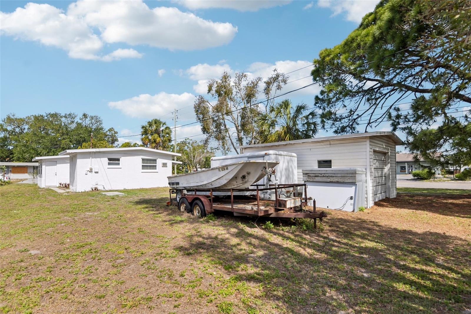 225 SE JEFFERSON CIR N, ST PETERSBURG, FL, 33703