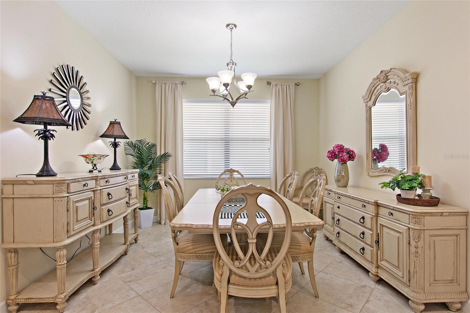 1311 GLENEAGLES LN, DAVENPORT, FL, 33896