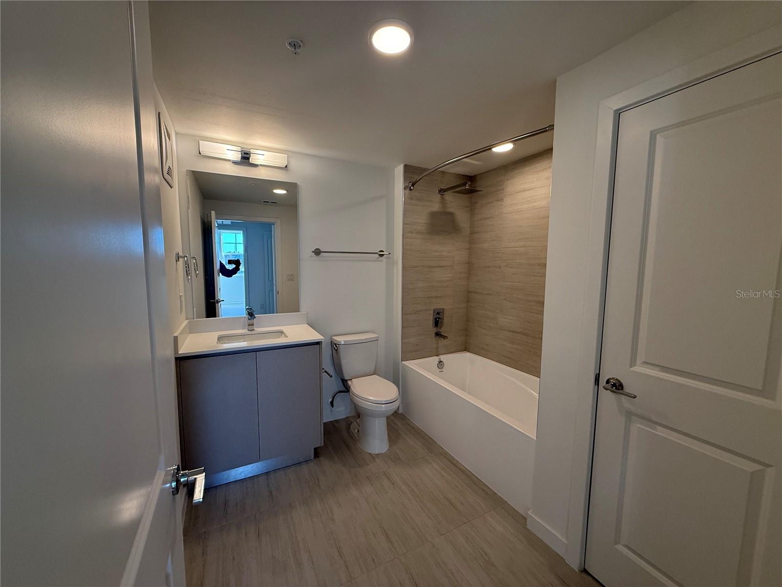 5579 MILLENIA PARK BLVD #410, ORLANDO, FL, 32839