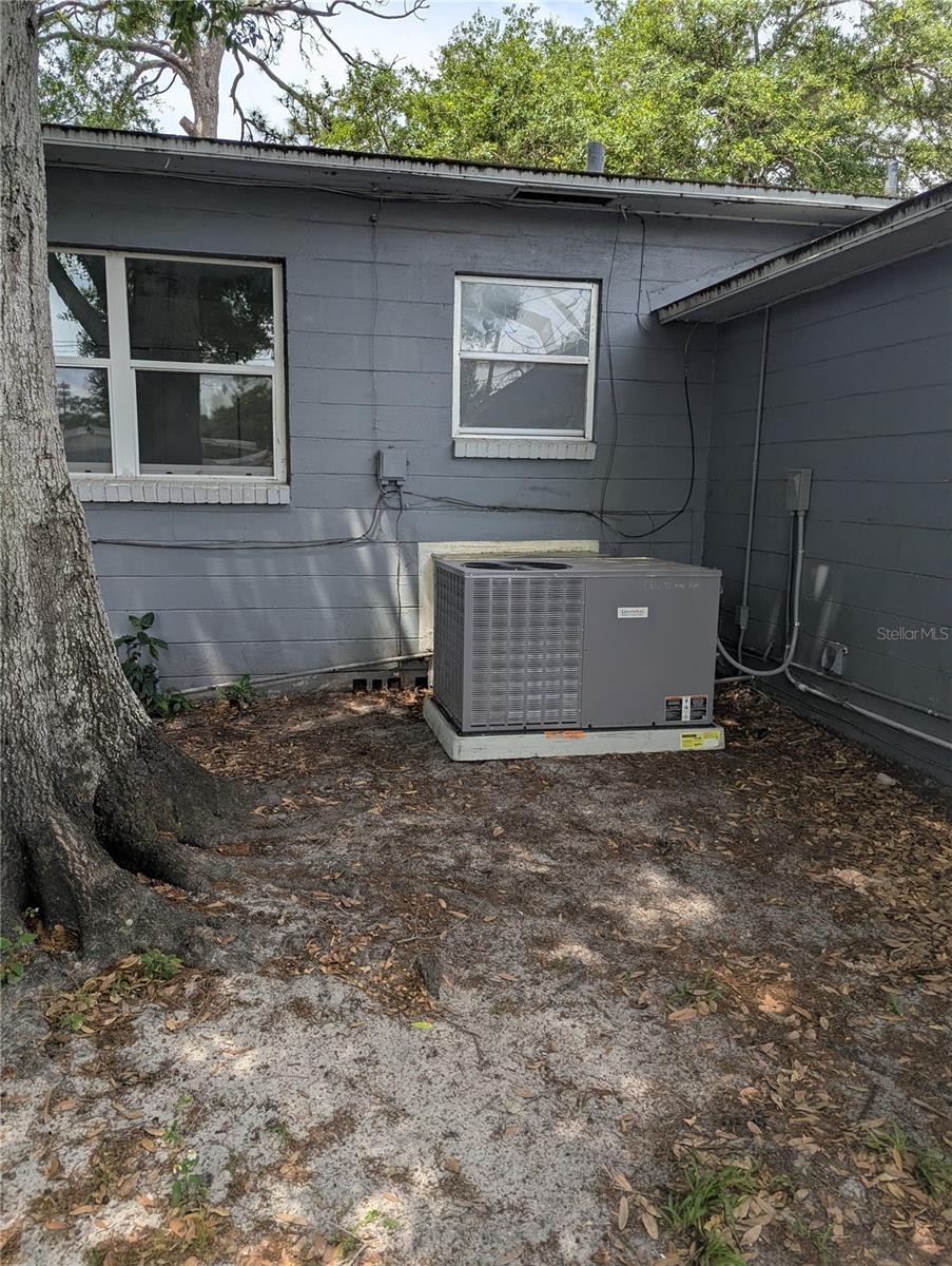 3834 DR MARTIN LUTHER KING JR ST S, ST PETERSBURG, FL, 33705