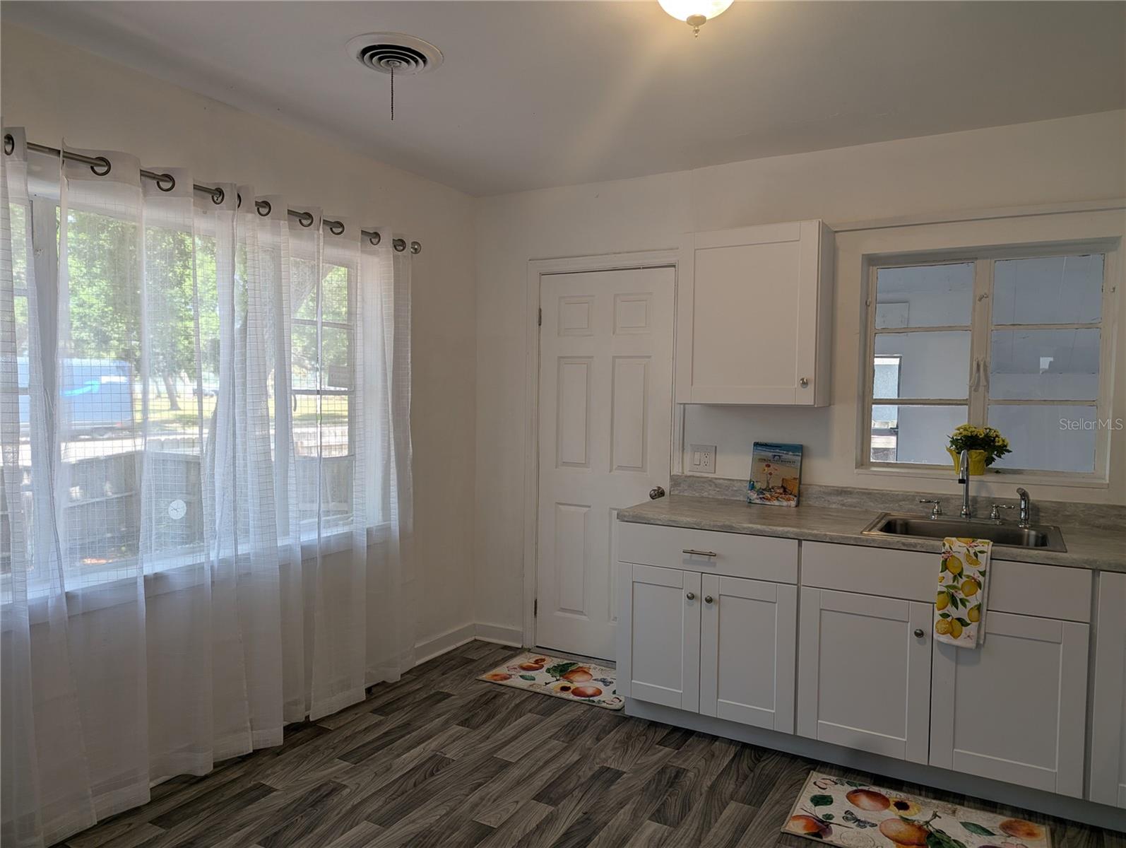 3834 DR MARTIN LUTHER KING JR ST S, ST PETERSBURG, FL, 33705