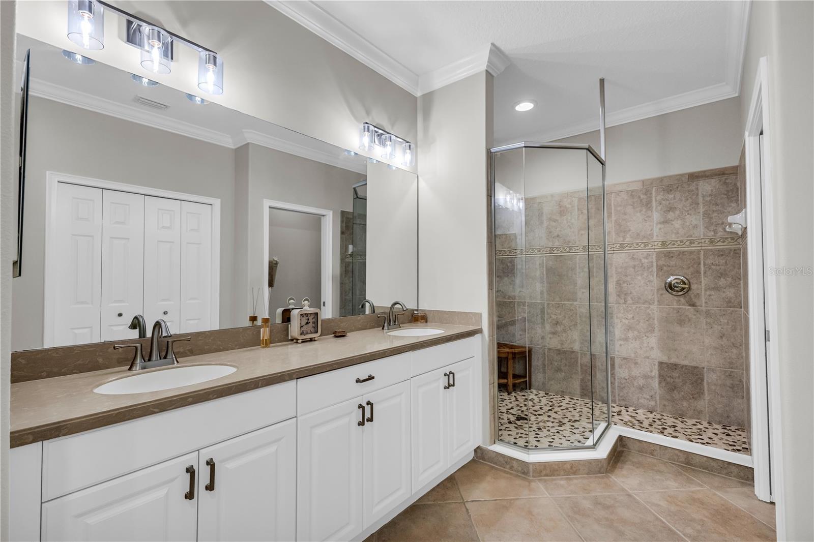 927 RIVER BASIN CT #201C, BRADENTON, FL, 34212