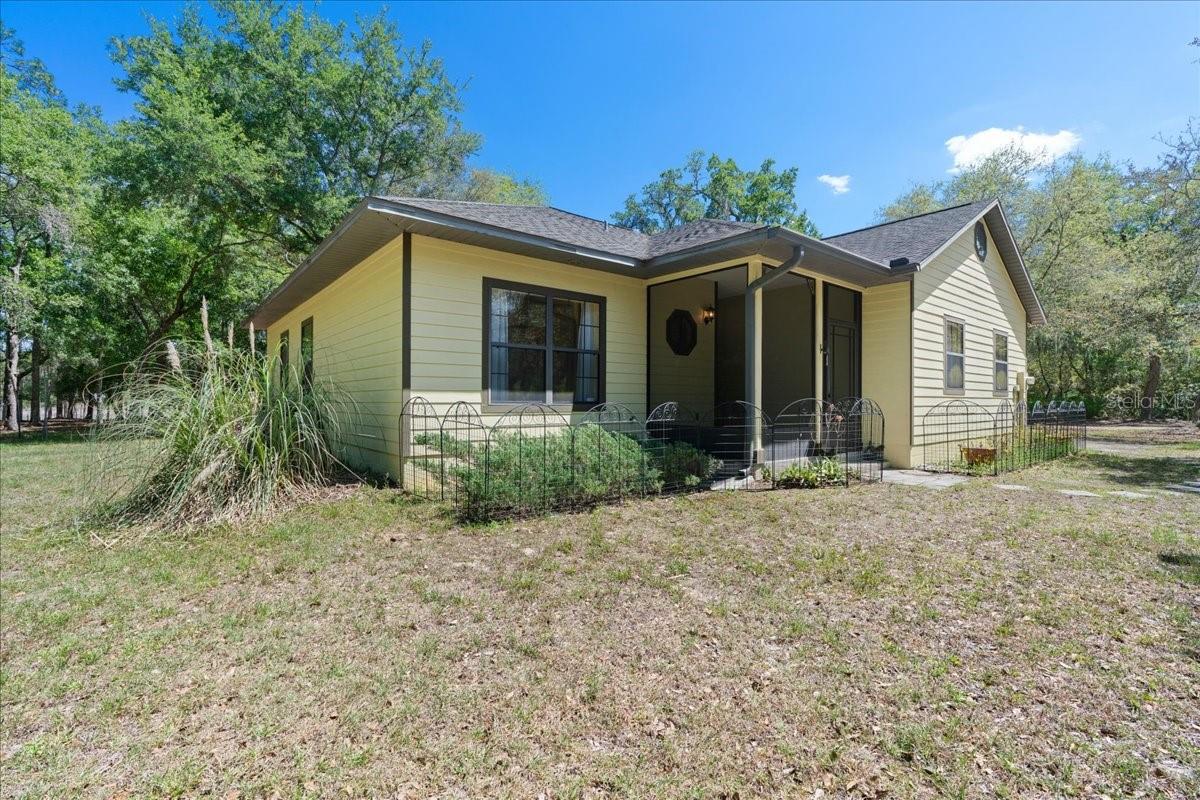 124 MANDARIN LAKE RD, MELROSE, FL, 32666