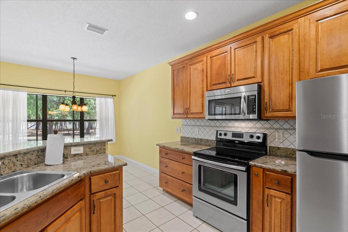 124 MANDARIN LAKE RD, MELROSE, FL, 32666