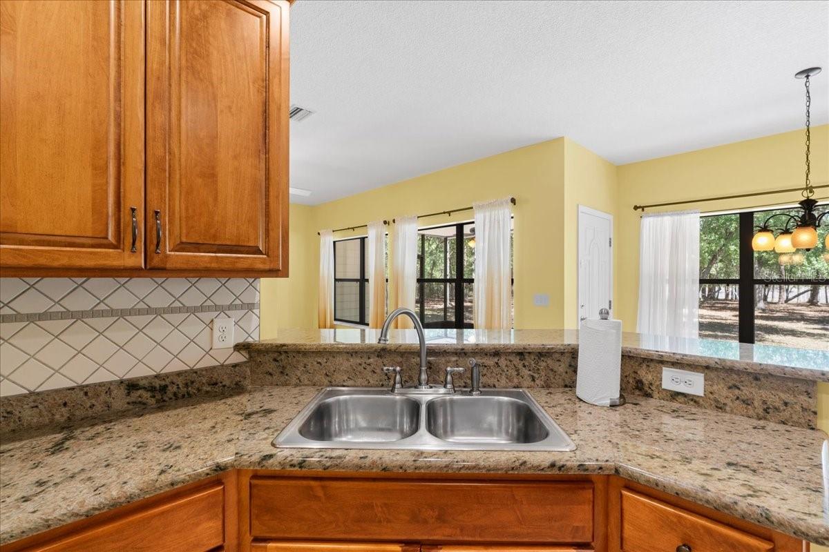 124 MANDARIN LAKE RD, MELROSE, FL, 32666