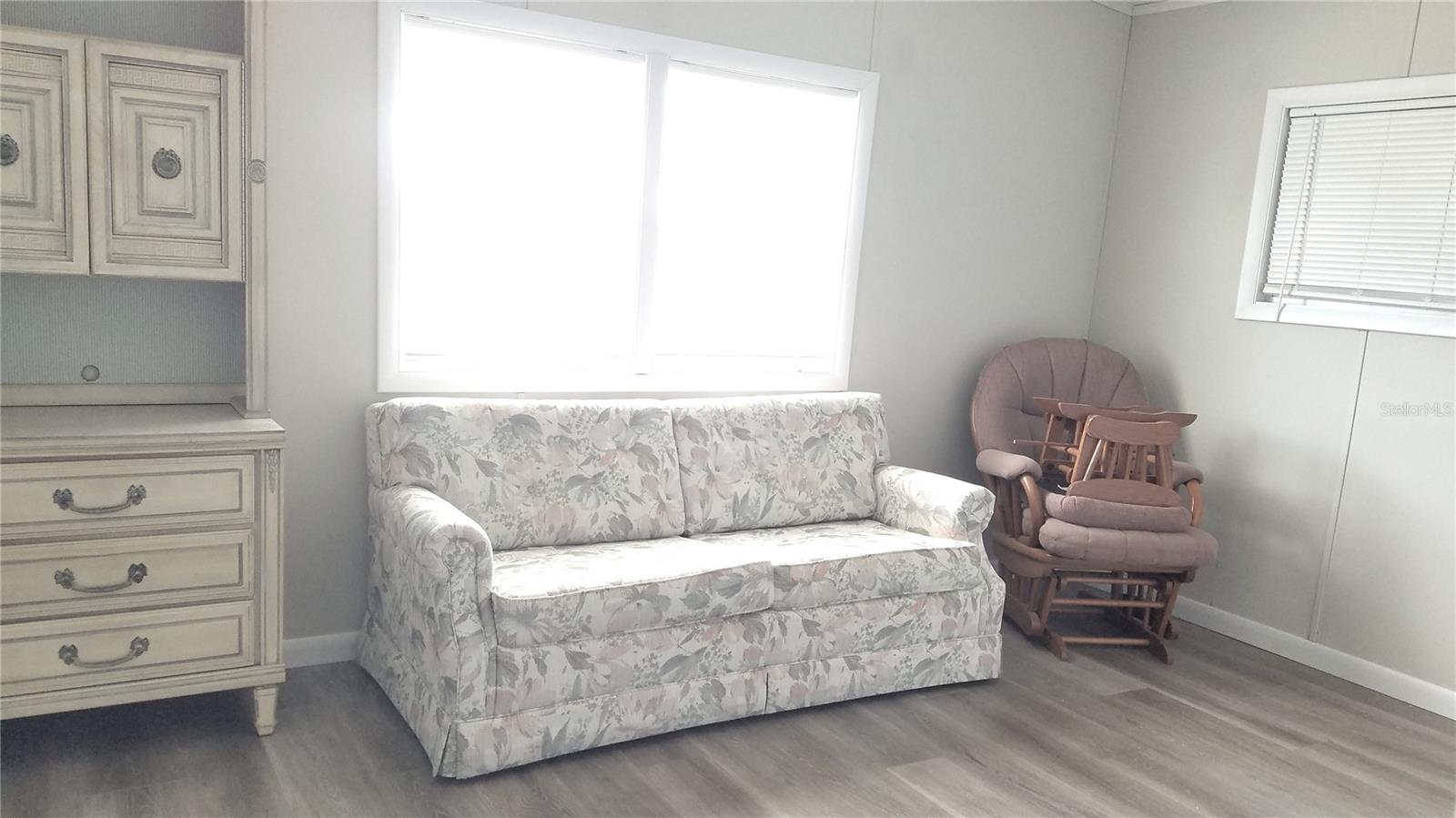 37537 PINATA AVE, ZEPHYRHILLS, FL, 33541