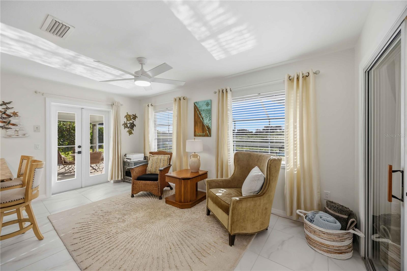 244 ROTONDA CIR, ROTONDA WEST, FL, 33947