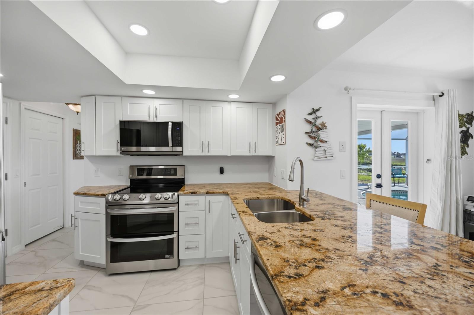 244 ROTONDA CIR, ROTONDA WEST, FL, 33947