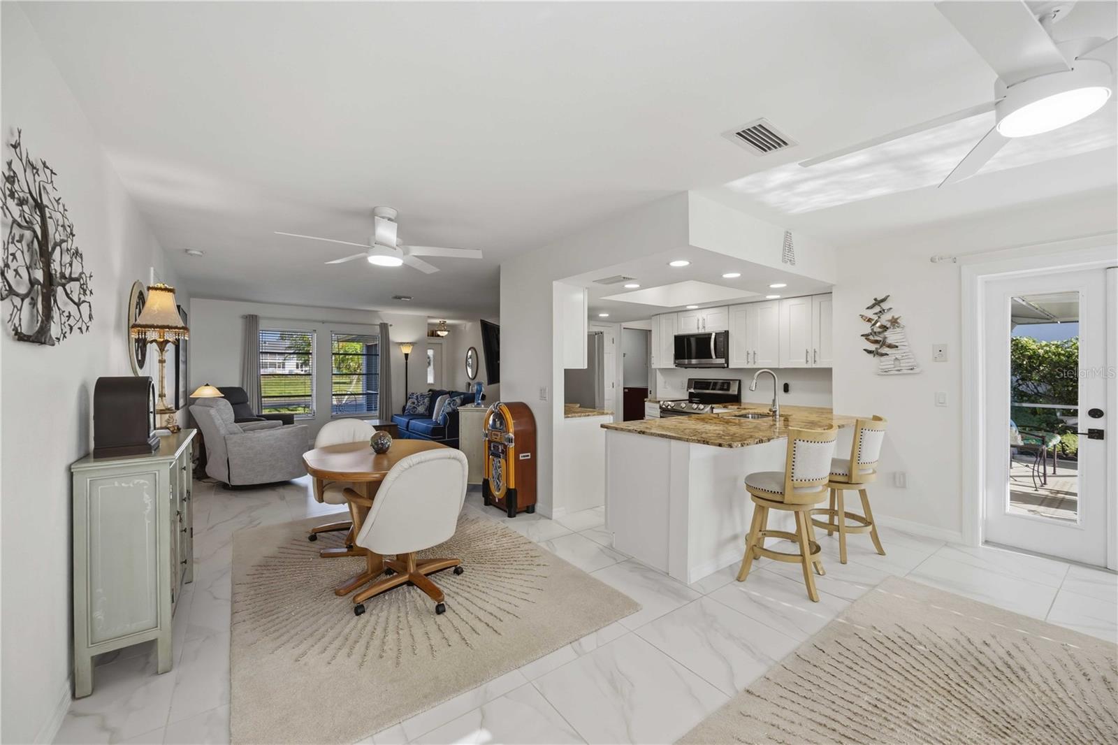 244 ROTONDA CIR, ROTONDA WEST, FL, 33947