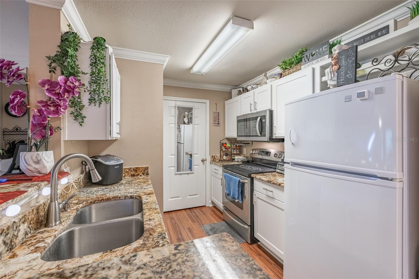 18439 BRIDLE CLUB DR, TAMPA, FL, 33647