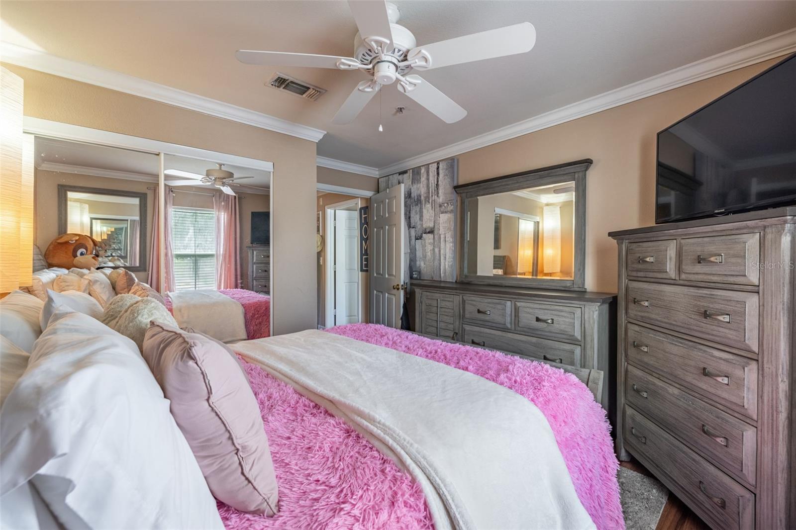 18439 BRIDLE CLUB DR, TAMPA, FL, 33647