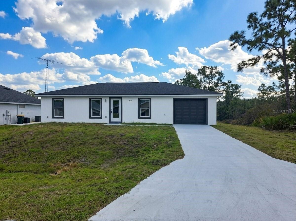 312 CONDOR AVE, SEBRING, FL, 33870