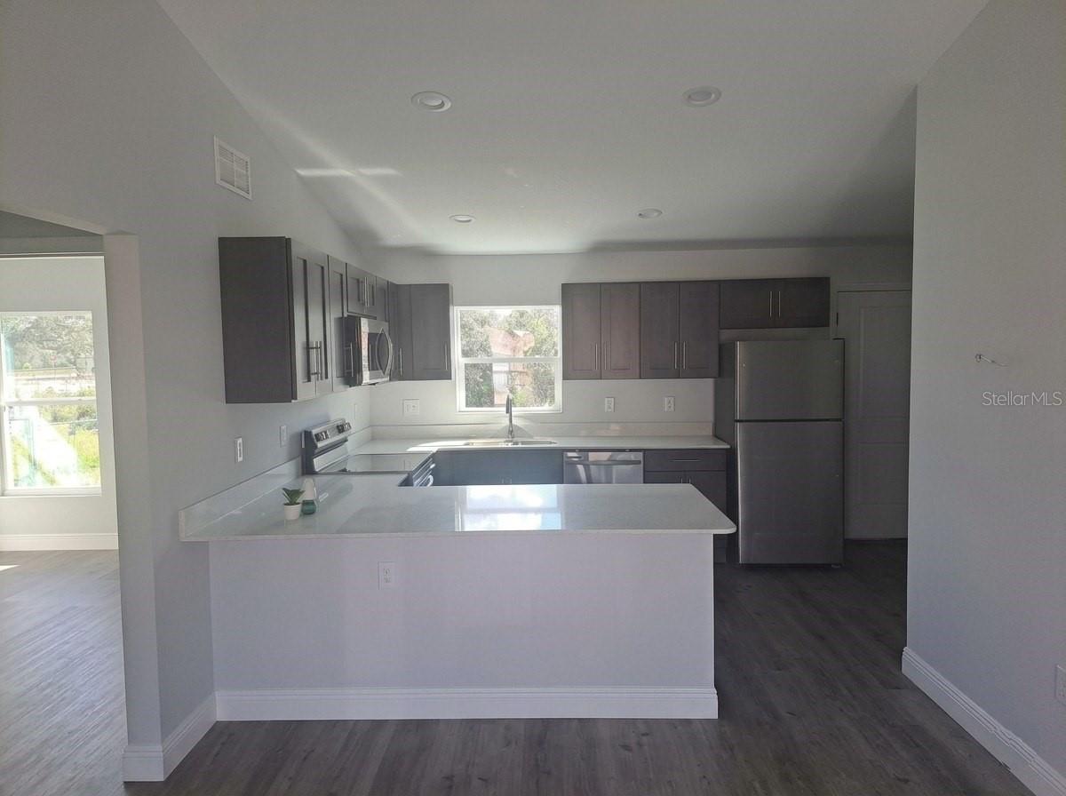 312 CONDOR AVE, SEBRING, FL, 33870