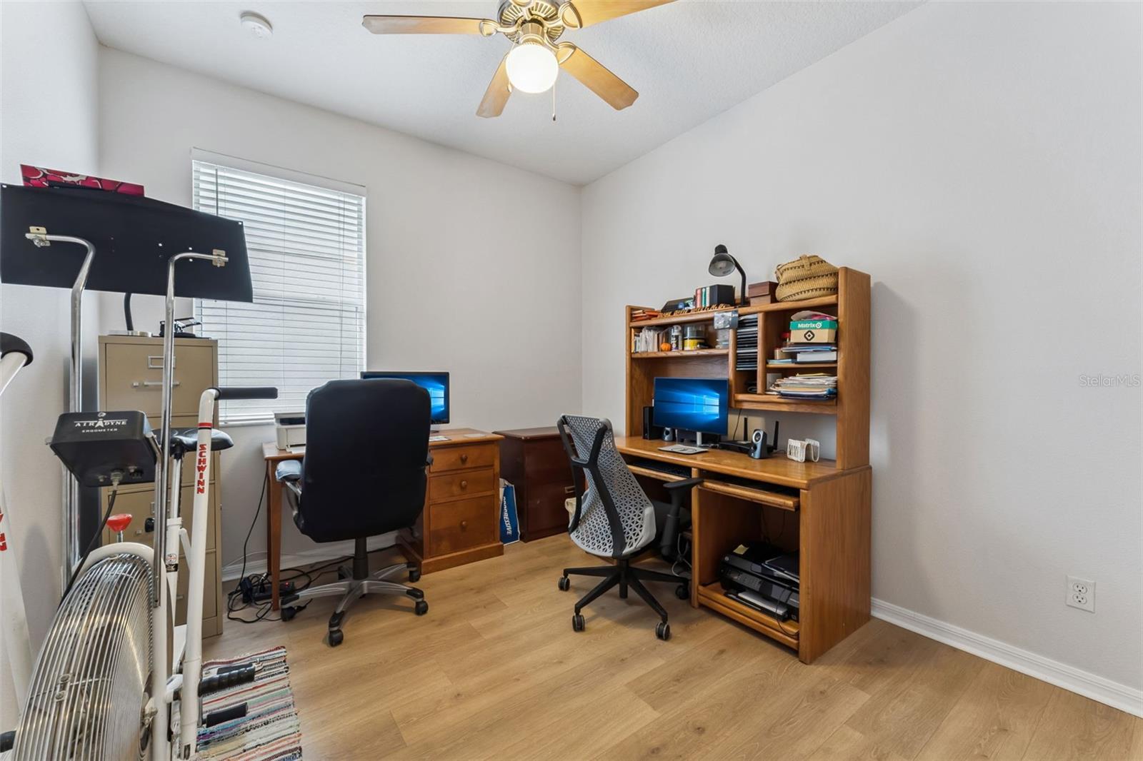 9885 LELAND DR, ORLANDO, FL, 32827