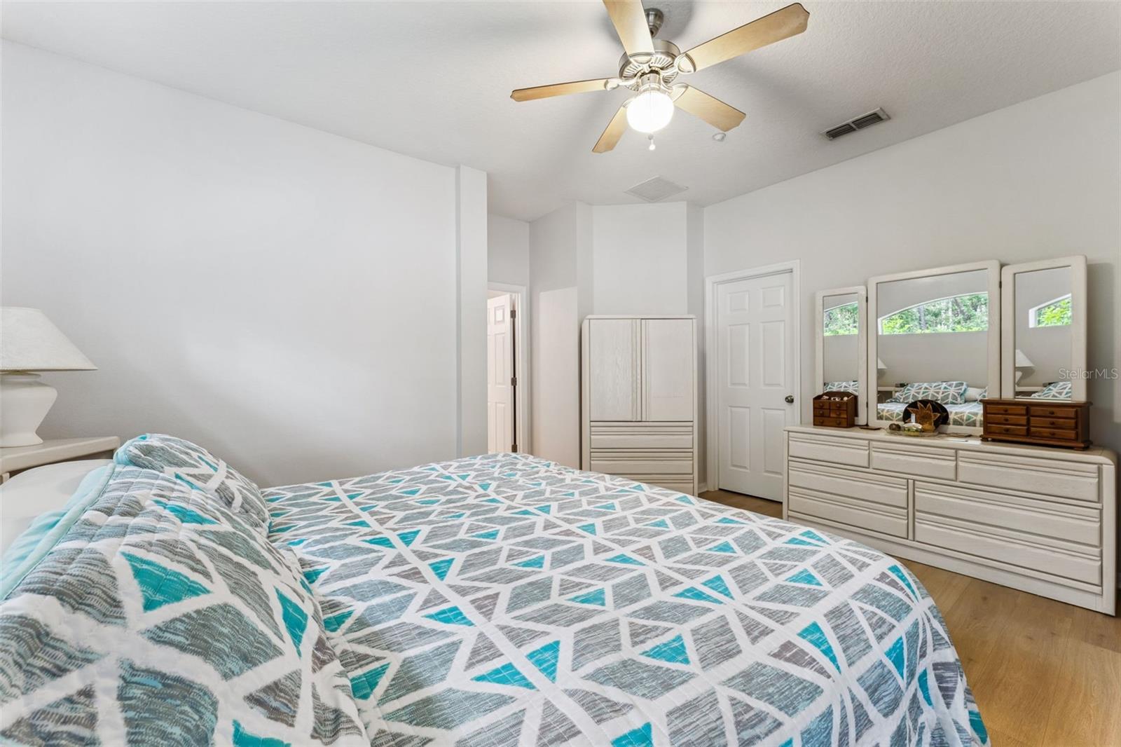 9885 LELAND DR, ORLANDO, FL, 32827