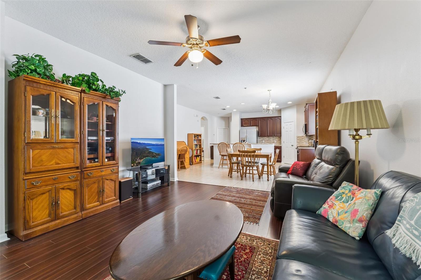 9885 LELAND DR, ORLANDO, FL, 32827