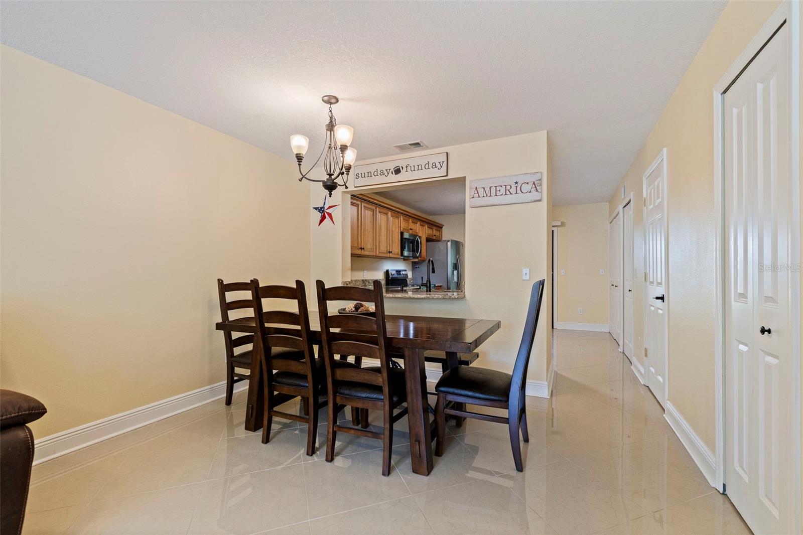 5100 BURCHETTE RD #2301, TAMPA, FL, 33647