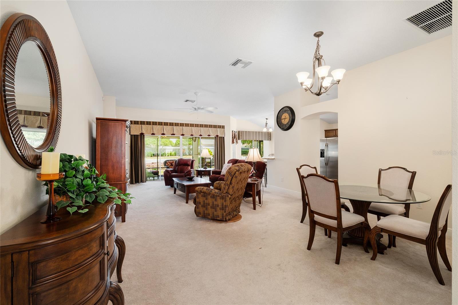 2033 SALMON WAY, THE VILLAGES, FL, 32162