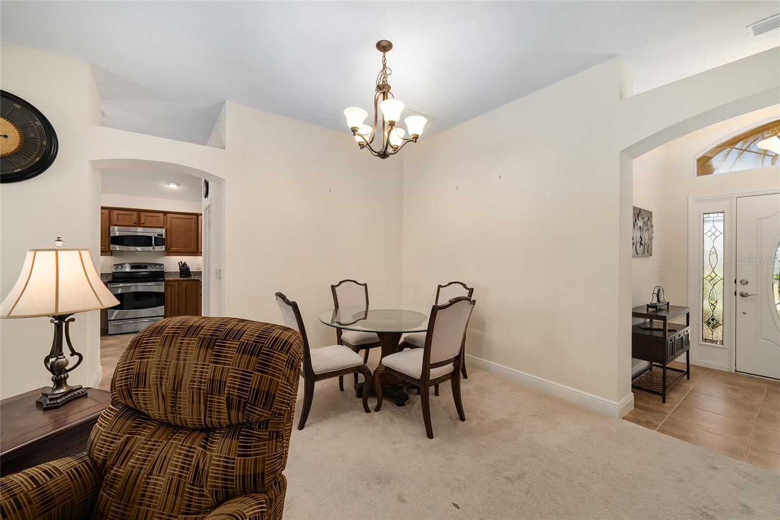 2033 SALMON WAY, THE VILLAGES, FL, 32162