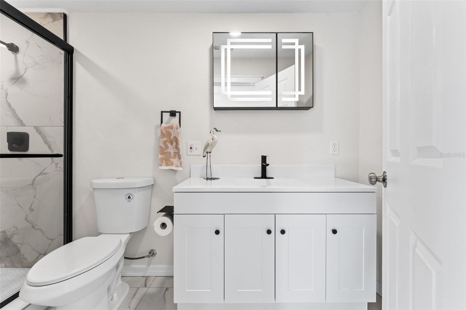 142 N INDIAN RIVER DR N, EDGEWATER, FL, 32141