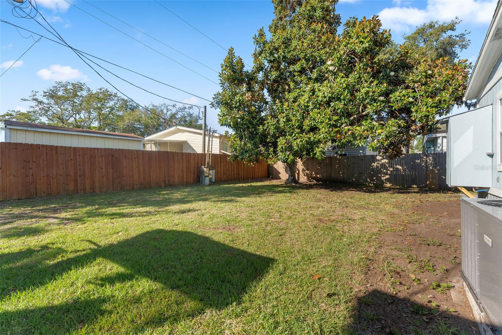 142 N INDIAN RIVER DR N, EDGEWATER, FL, 32141