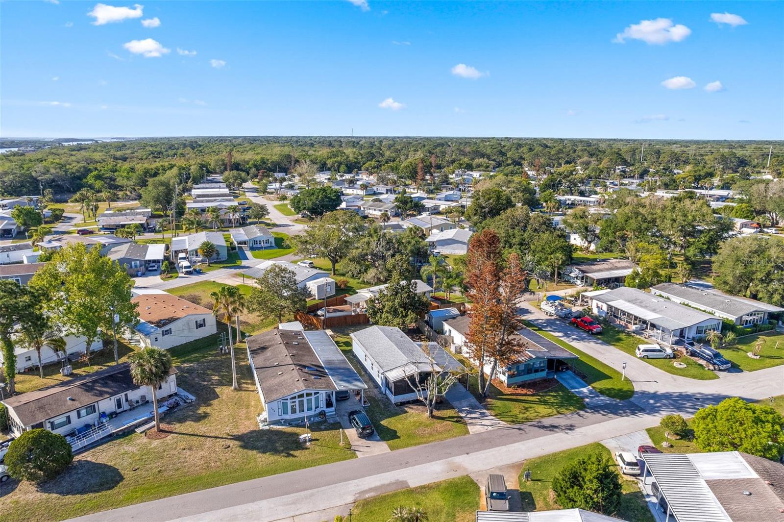 142 N INDIAN RIVER DR N, EDGEWATER, FL, 32141