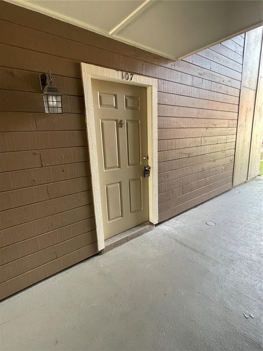 249 AFTON SQ #107, ALTAMONTE SPRINGS, FL, 32714