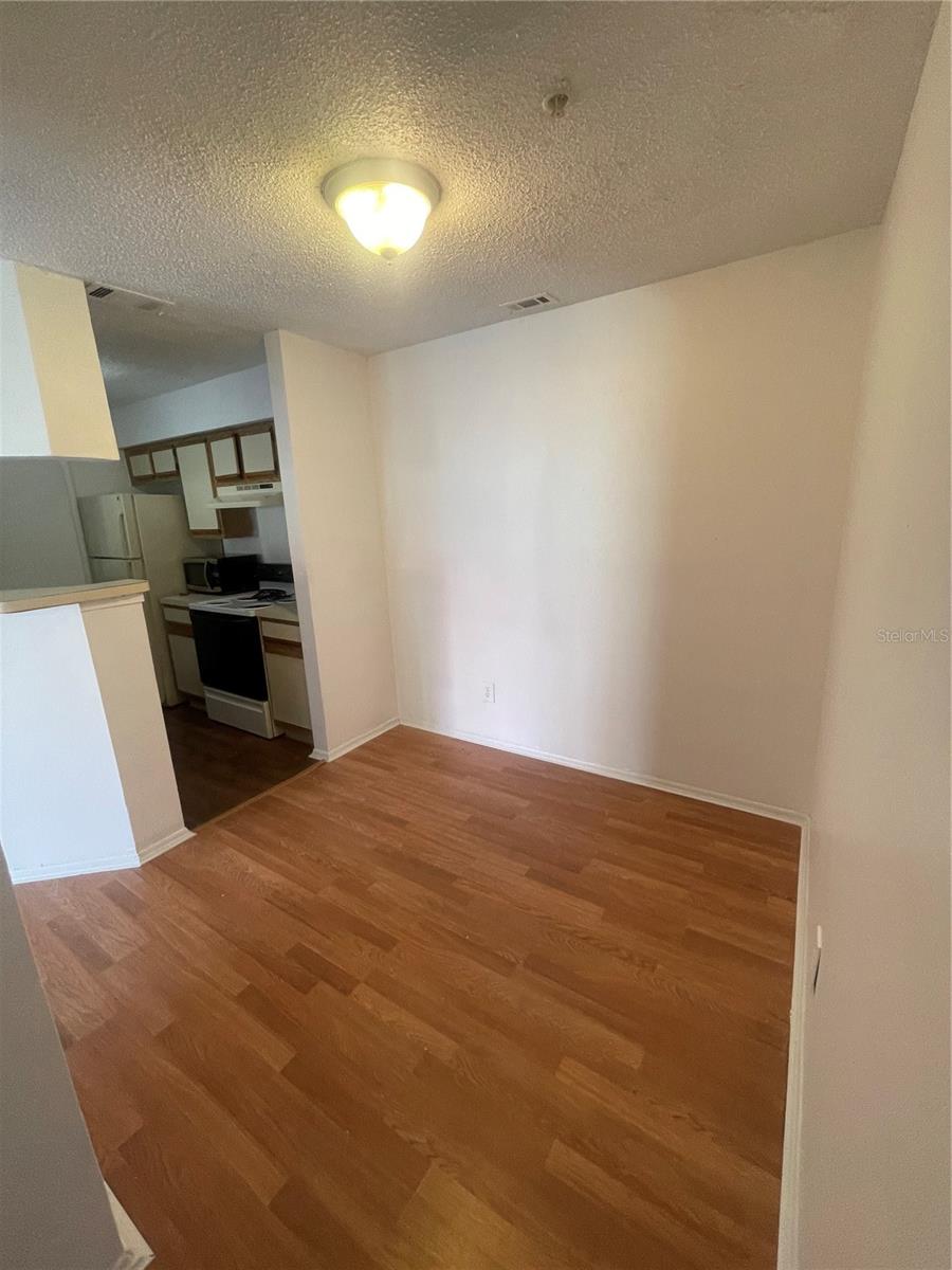 249 AFTON SQ #107, ALTAMONTE SPRINGS, FL, 32714