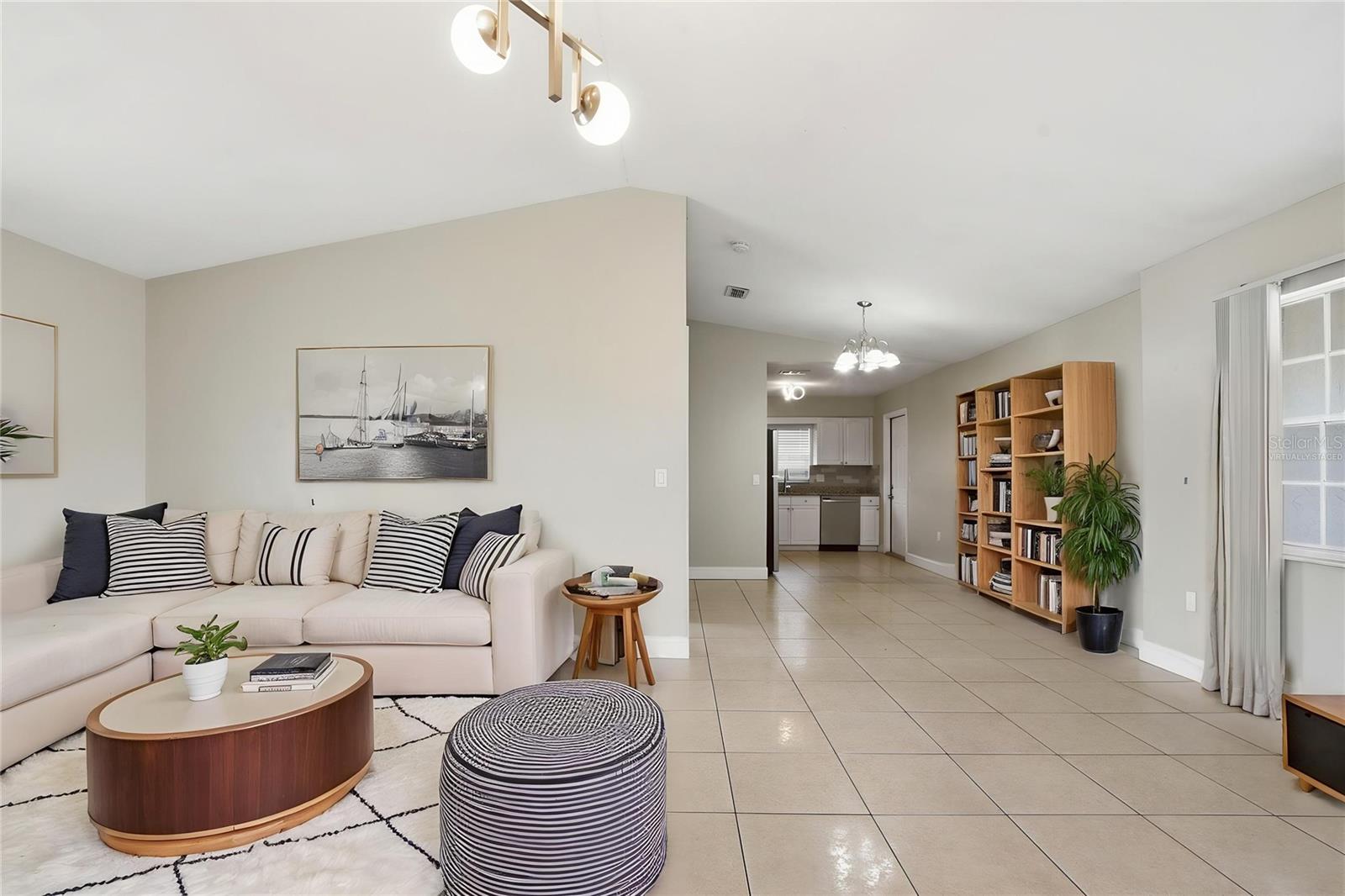 2762 MYAKKA DR, ORLANDO, FL, 32839