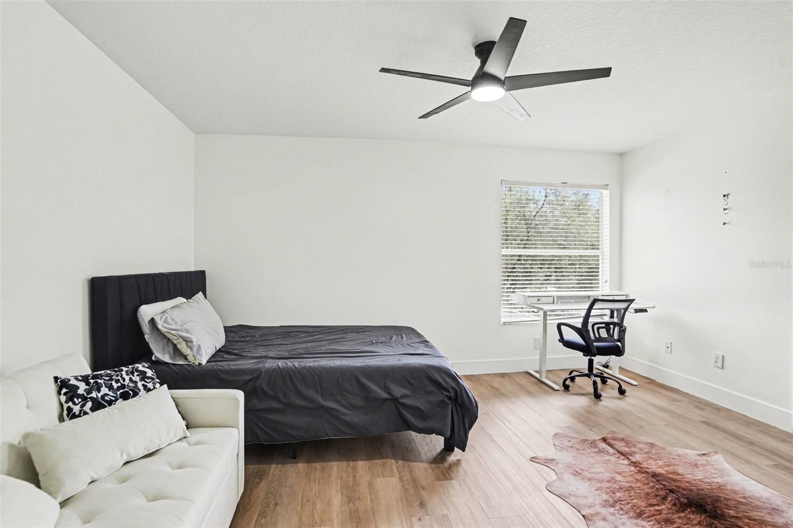 8105 RIVER MONT WAY, TAMPA, FL, 33637