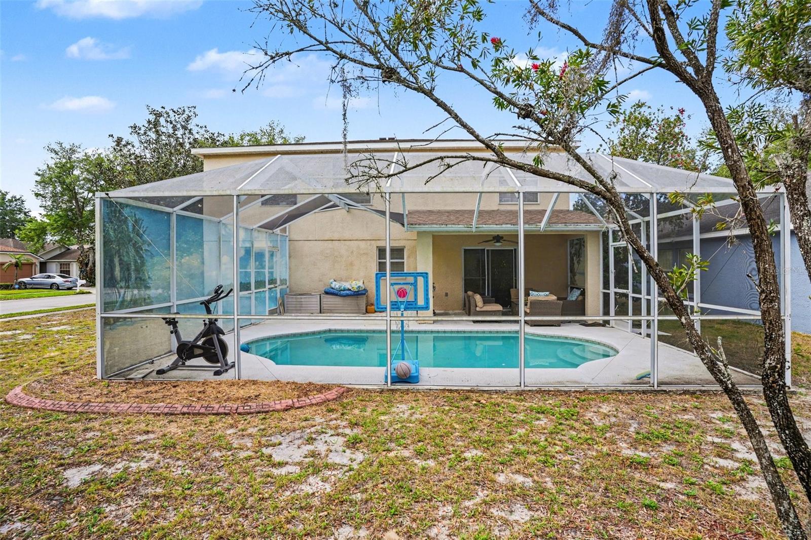 8105 RIVER MONT WAY, TAMPA, FL, 33637