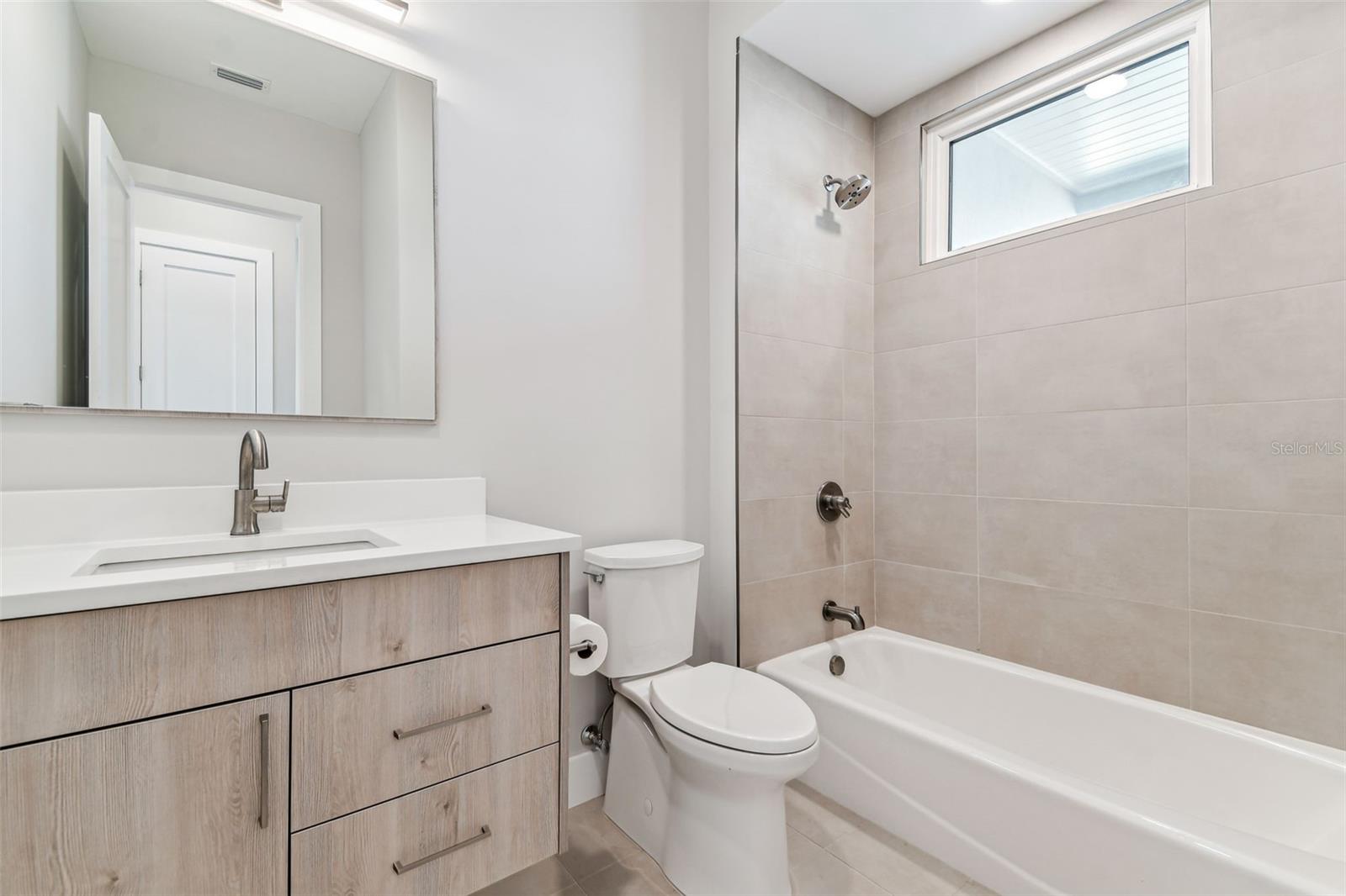 370 6TH ST S, ST PETERSBURG, FL, 33701