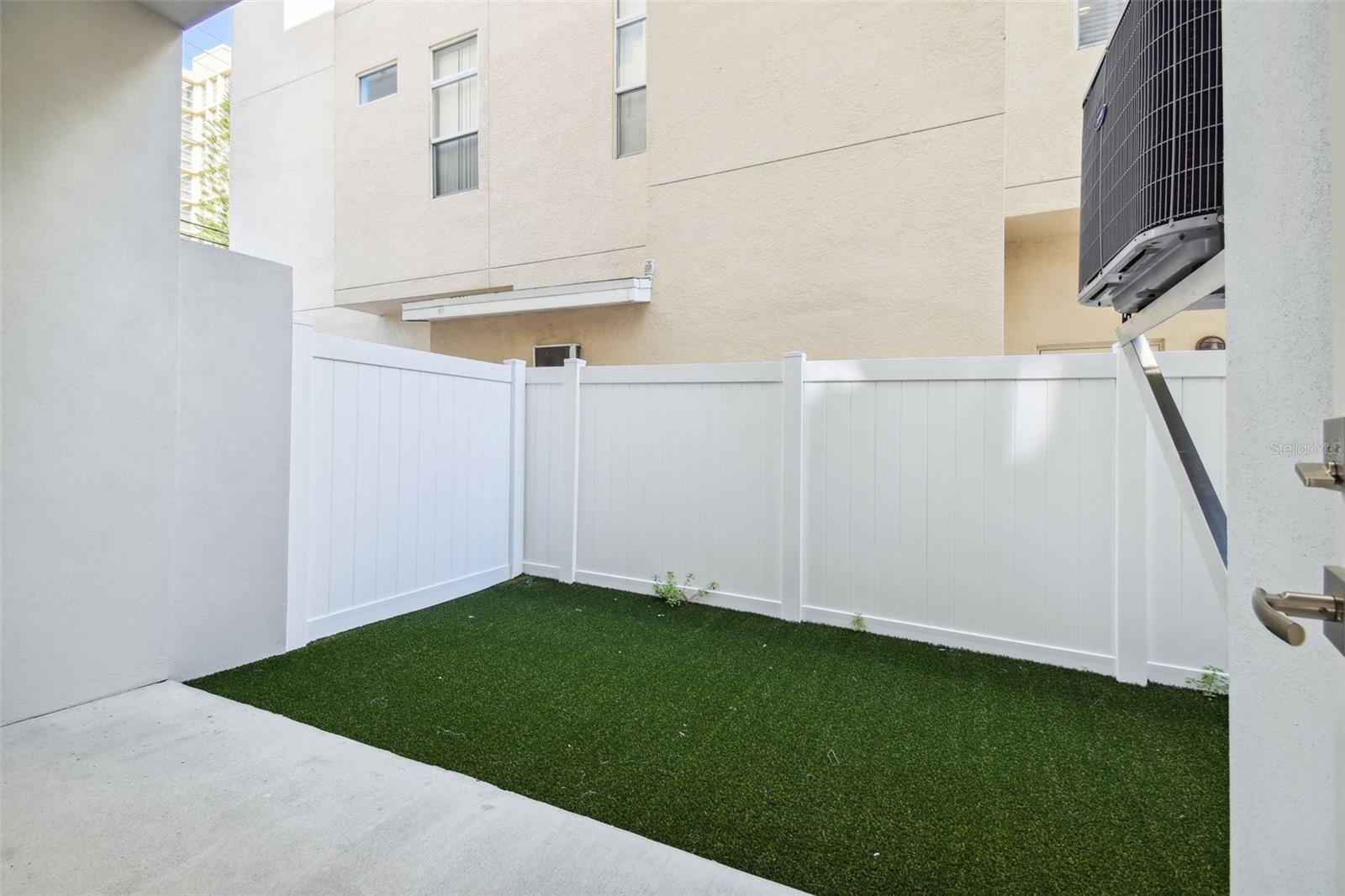 370 6TH ST S, ST PETERSBURG, FL, 33701