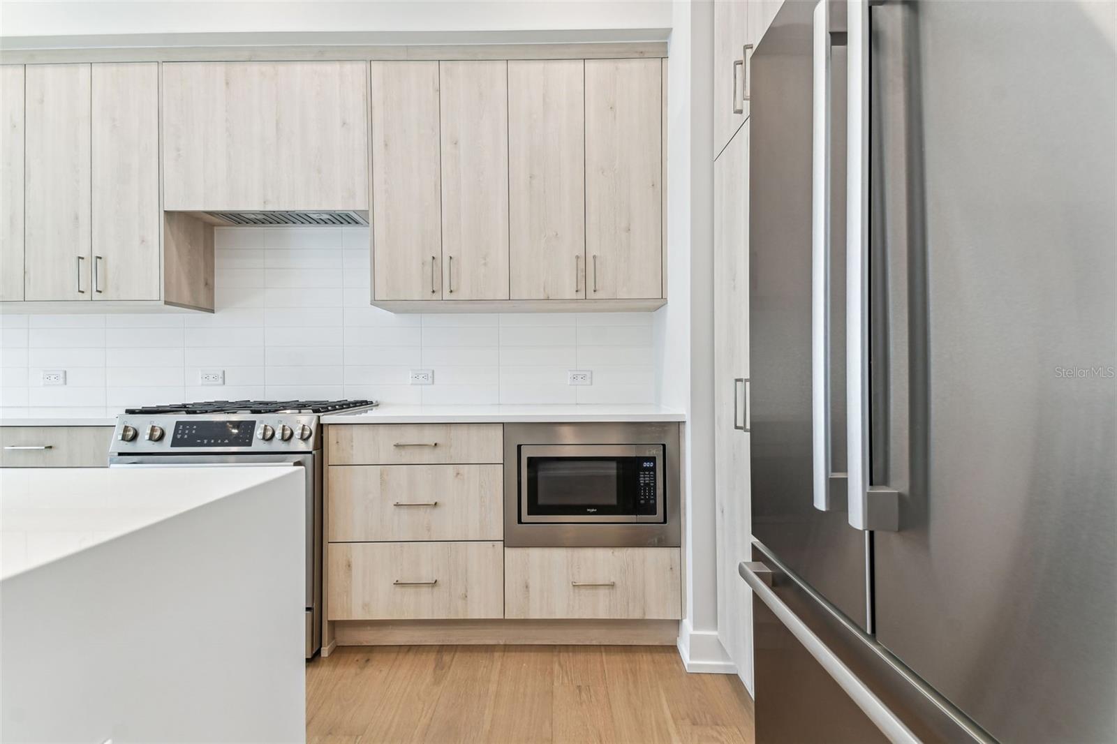 370 6TH ST S, ST PETERSBURG, FL, 33701