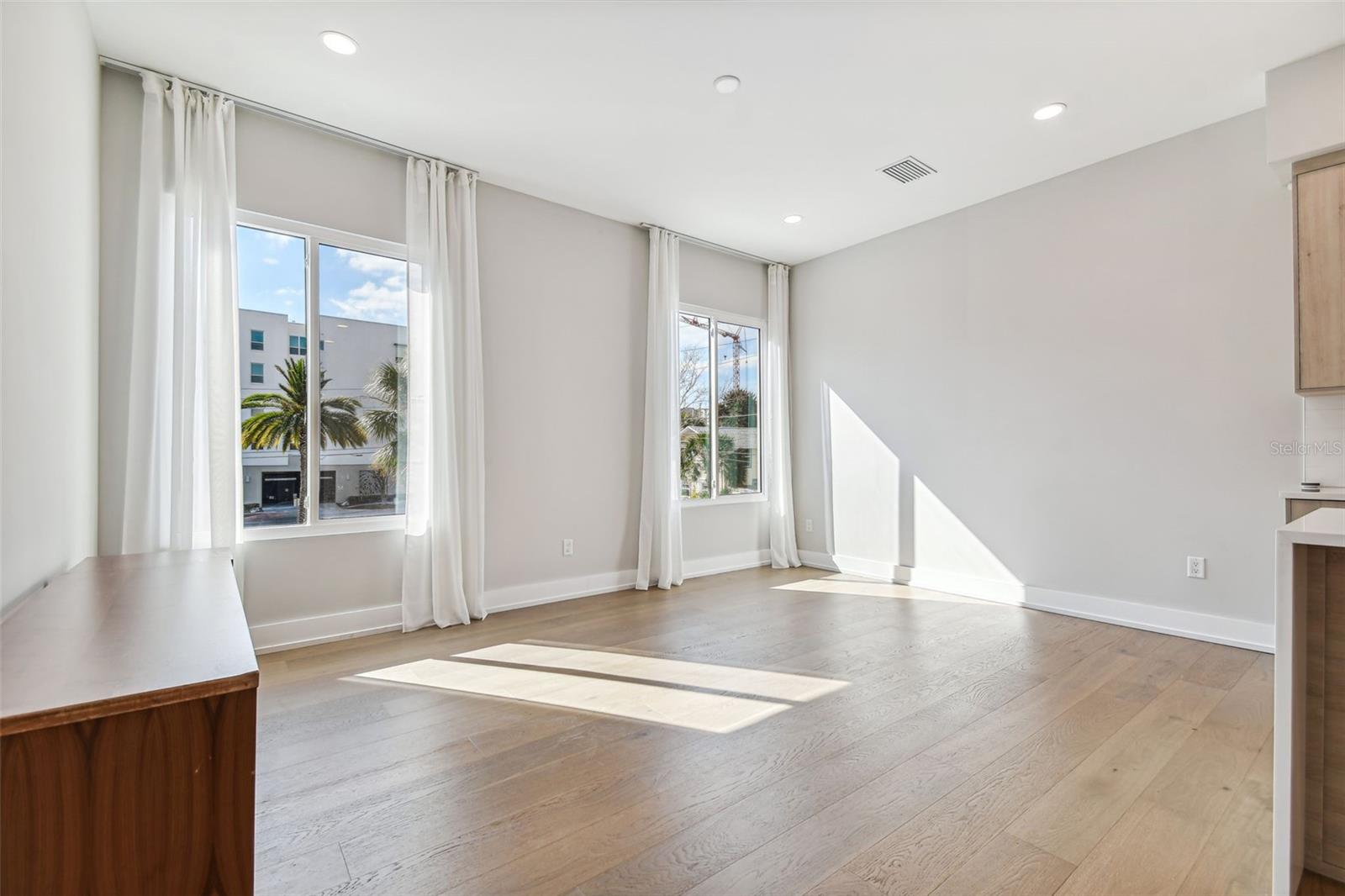 370 6TH ST S, ST PETERSBURG, FL, 33701