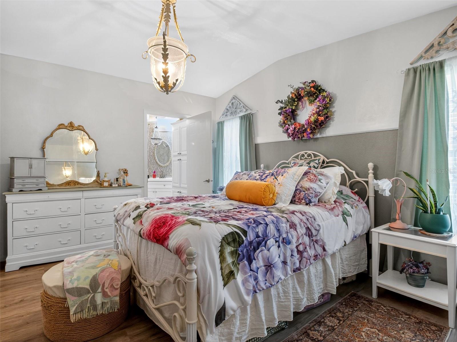 3949 RUSSELL AVE, PORT CHARLOTTE, FL, 33953