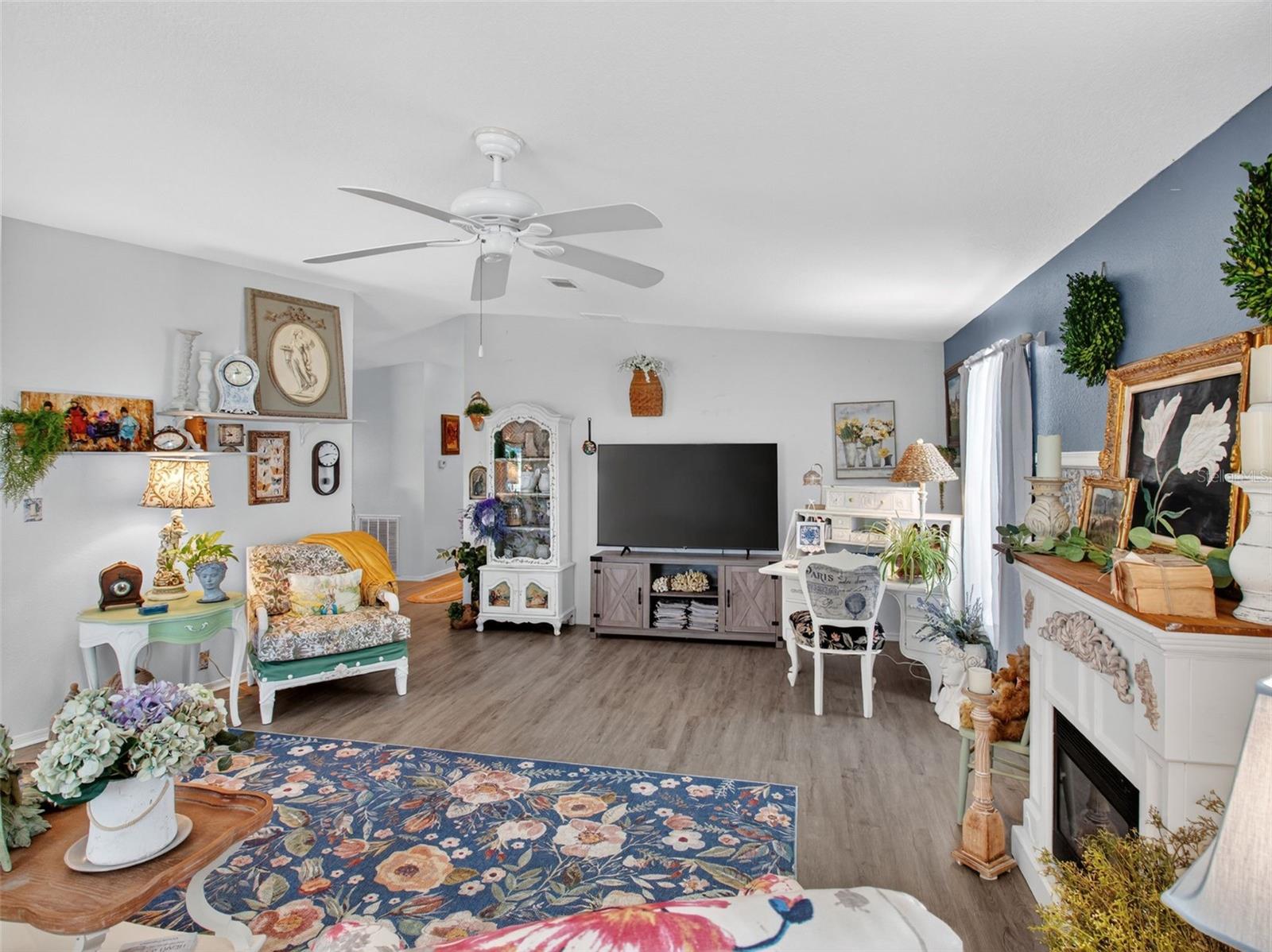 3949 RUSSELL AVE, PORT CHARLOTTE, FL, 33953