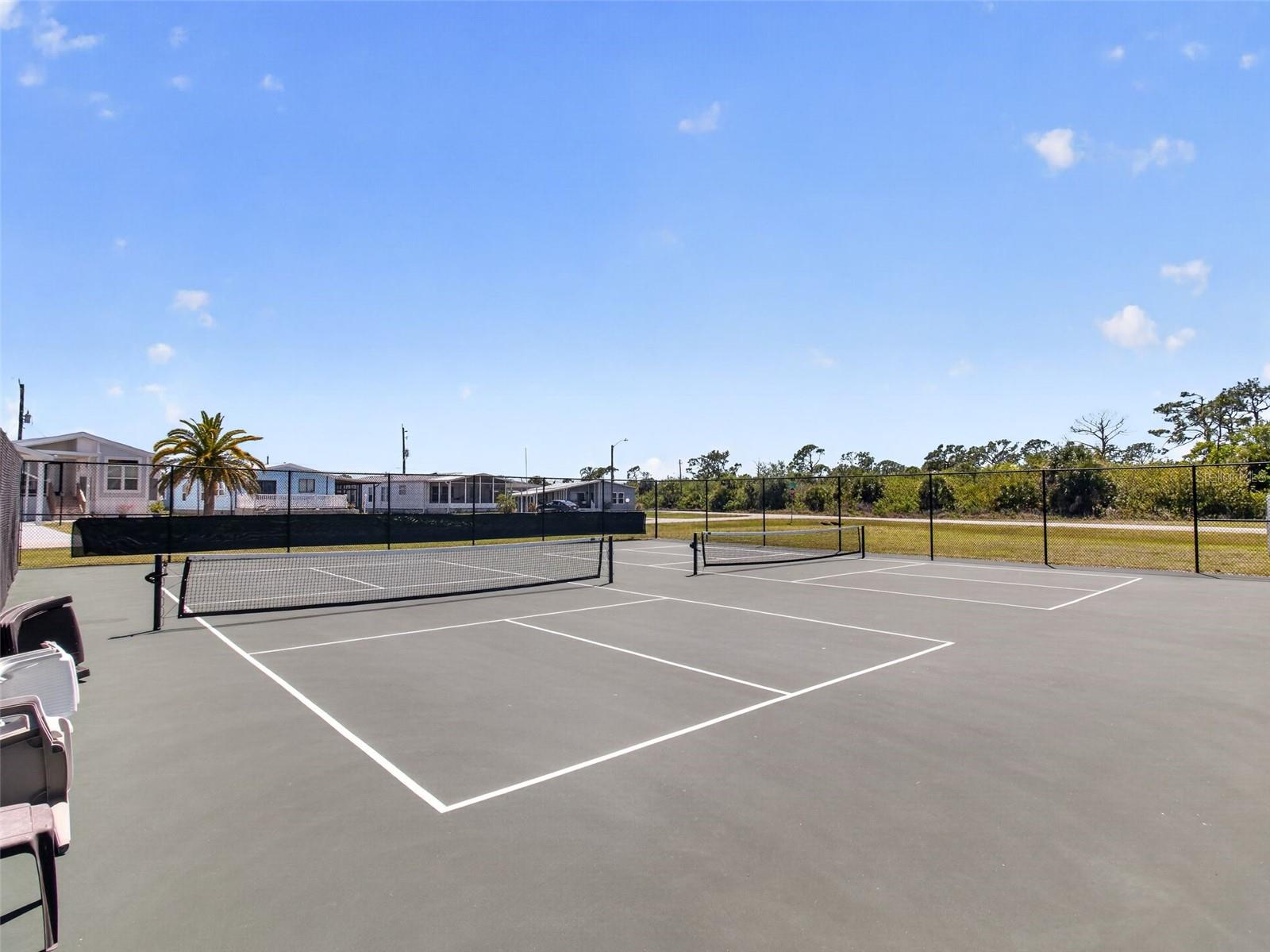 3949 RUSSELL AVE, PORT CHARLOTTE, FL, 33953