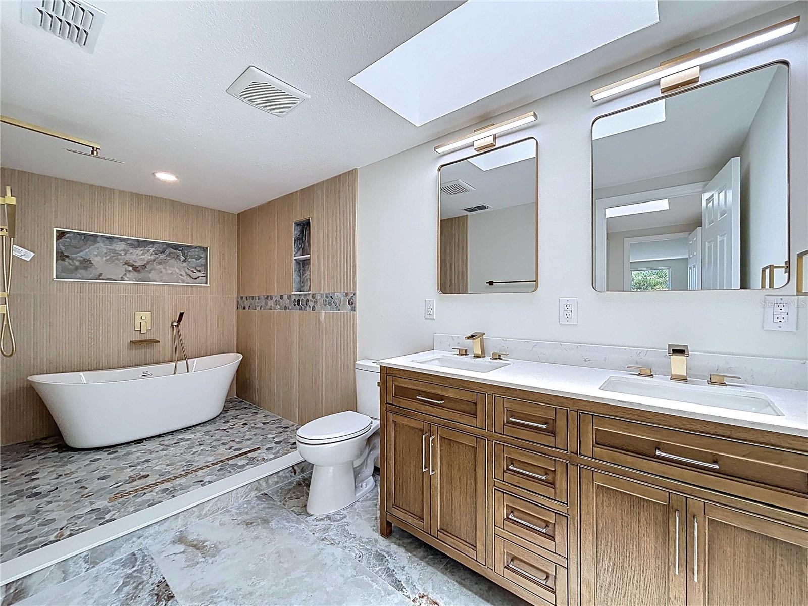 5040 GLENN DR, NEW PORT RICHEY, FL, 34652